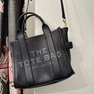 Marc Jacobs The Tote bag